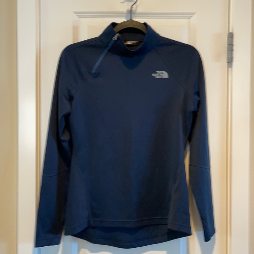 The NorthFace Top